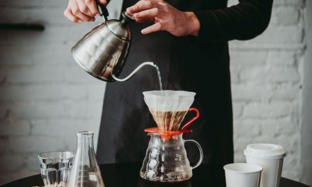 Ngopi di Rumah Makin Hits, Alat Seduh Laris