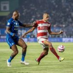 Tren Sepak Bola: Dari Liga Lokal Hingga Kompetisi Internasional
