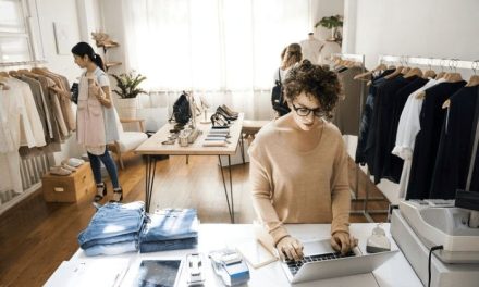 Perkembangan Trend Di Era Modern