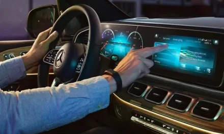 Teknologi Canggih Pada Mobil Modern Yang Wajib Diketahui