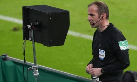 Peran Teknologi Dalam Sepak Bola