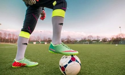 Strategi Sepak Bola Modern: Dari Formasi Klasik Sistem Fleksibel