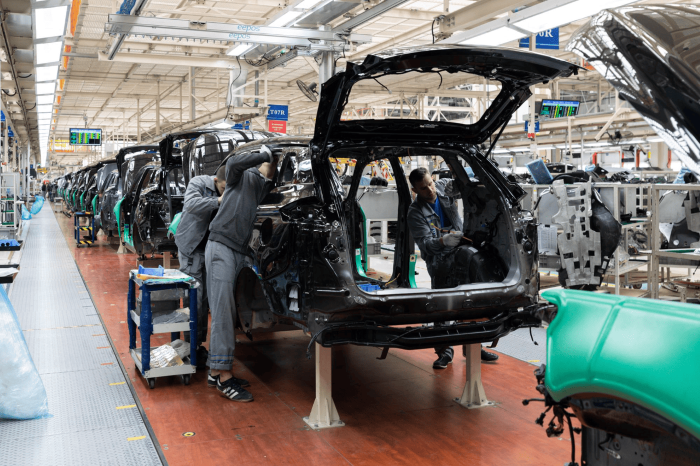 Inovasi Teknologi Otomotif Di Era Digital