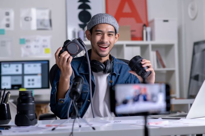 Perkembangan Tren Influencer Di Era Digital