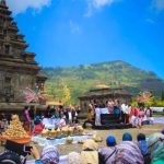 Tradisi Lokal Indonesia Terus Berkembang Di Tengah Perubahan